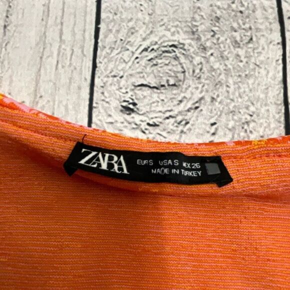 ZARA Crop Ruffle Top - Picture 4 of 5